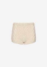 Load image into Gallery viewer, Cable-knit cashmere shorts in ivory