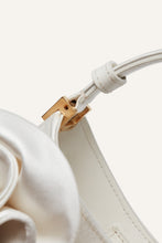 Load image into Gallery viewer, Micro vesna cream satin