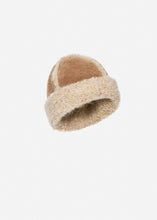 Load image into Gallery viewer, Wool and mohair shearling hat in beige
