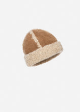 Load image into Gallery viewer, Wool and mohair shearling hat in beige
