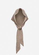 Load image into Gallery viewer, Knitwear tie scarf in beige
