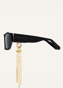 'I need a holiday' in black
