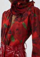 Load image into Gallery viewer, AW22 BLOUSE 03 RED PRINT
