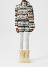 Load image into Gallery viewer, AW22 KNITWEAR 06 SHORTS BROWN
