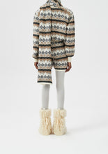 Load image into Gallery viewer, AW22 KNITWEAR 06 SHORTS BROWN
