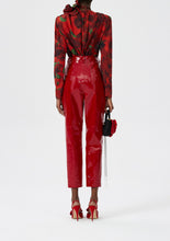 Load image into Gallery viewer, AW22 LEATHER 15 PANTS RED PATENT
