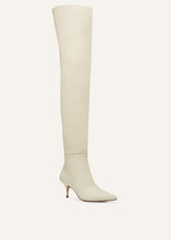 Load image into Gallery viewer, AW22 OVERKNEE BOOTS CREAM
