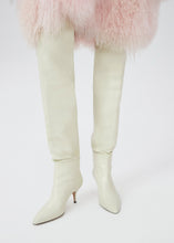 Load image into Gallery viewer, AW22 OVERKNEE BOOTS CREAM
