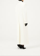 Load image into Gallery viewer, AW23 COAT 01 CREAM
