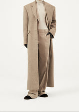 Load image into Gallery viewer, AW23 COAT 01 TAUPE
