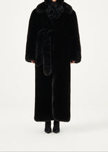 Load image into Gallery viewer, AW23 LEATHER 07 COAT BLACK FAUX FUR
