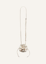 Load image into Gallery viewer, AW23 SMALL MAGDA BAG CREAM LEATHER
