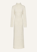 Load image into Gallery viewer, AW24 KNITWEAR 04 DRESS CREAM

