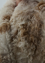 Load image into Gallery viewer, AW24 LEATHER 09 SHEARLING WHITE
