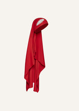 Load image into Gallery viewer, Brooch jersey veil scarf in red
