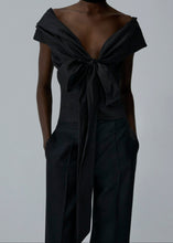 Load image into Gallery viewer, AW25 BLOUSE 05 BLACK
