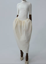 Load image into Gallery viewer, AW25 DRESS 04 CREAM
