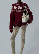 Load image into Gallery viewer, AW25 KNITWEAR 19 SHORTS BORDEAUX
