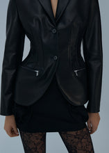 Load image into Gallery viewer, Rose hip mini skirt in black
