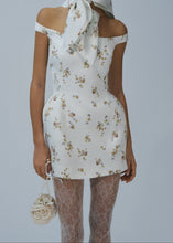 Load image into Gallery viewer, Off-shoulder hip pad mini dress in cream print
