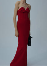 Load image into Gallery viewer, Bustier gown in red
