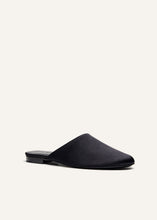 Load image into Gallery viewer, PF20 COMFY SHOES BLACK SATIN
