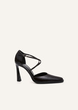 Load image into Gallery viewer, Patent mary jane pumps in dark brown
