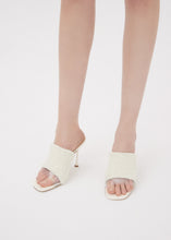 Load image into Gallery viewer, PF22 CHENILLE CROCHET HEEL CREAM V2 STUDIO
