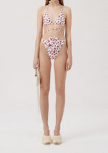 Load image into Gallery viewer, PF22 TOP SWIM 04 WHITE PRINT
