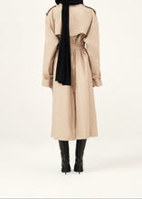 Load image into Gallery viewer, PF23 COAT 01 BEIGE
