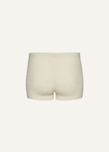 Load image into Gallery viewer, PF24 KNITWEAR 18 SHORTS CREAM

