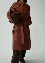Load image into Gallery viewer, PF24 LEATHER 11 COAT CAMEL
