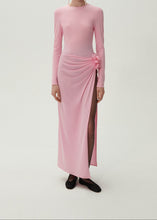Load image into Gallery viewer, Gathered long sleeve maxi dress in pink
