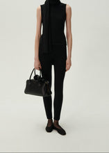 Load image into Gallery viewer, Skinny knitwear leggings in black
