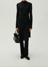 Load image into Gallery viewer, Flared knitwear pants in black
