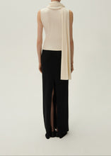 Load image into Gallery viewer, Knitwear maxi skirt in black
