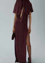 Load image into Gallery viewer, RE25 DRESS 24 BORDEAUX
