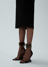 Load image into Gallery viewer, RE25 WEDGE SANDALS TORTOISESHELL
