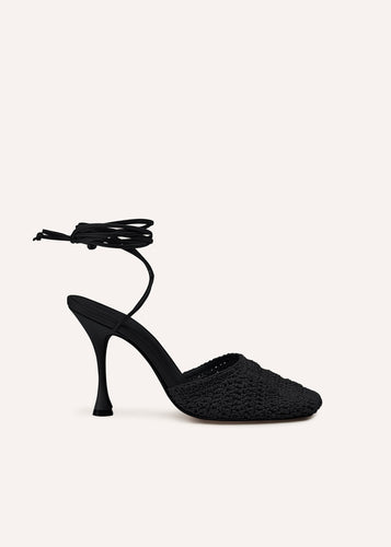 SS21 CROCHET SANDALS BLACK