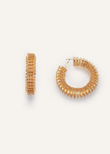 Load image into Gallery viewer, SS23 EARRINGS 09 GOLD

