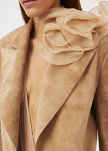 Load image into Gallery viewer, SS23 LEATHER 04 BLAZER BEIGE
