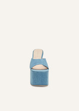 Load image into Gallery viewer, SS23 PLATFORM MULE DENIM BLUE
