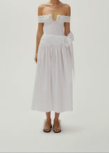 Load image into Gallery viewer, SS24 BLOUSE 06 WHITE

