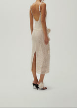 Load image into Gallery viewer, SS24 CROCHET 04 BODYSUIT BEIGE
