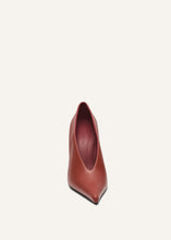 Load image into Gallery viewer, SS25 PUMPS LEATHER COGNAC
